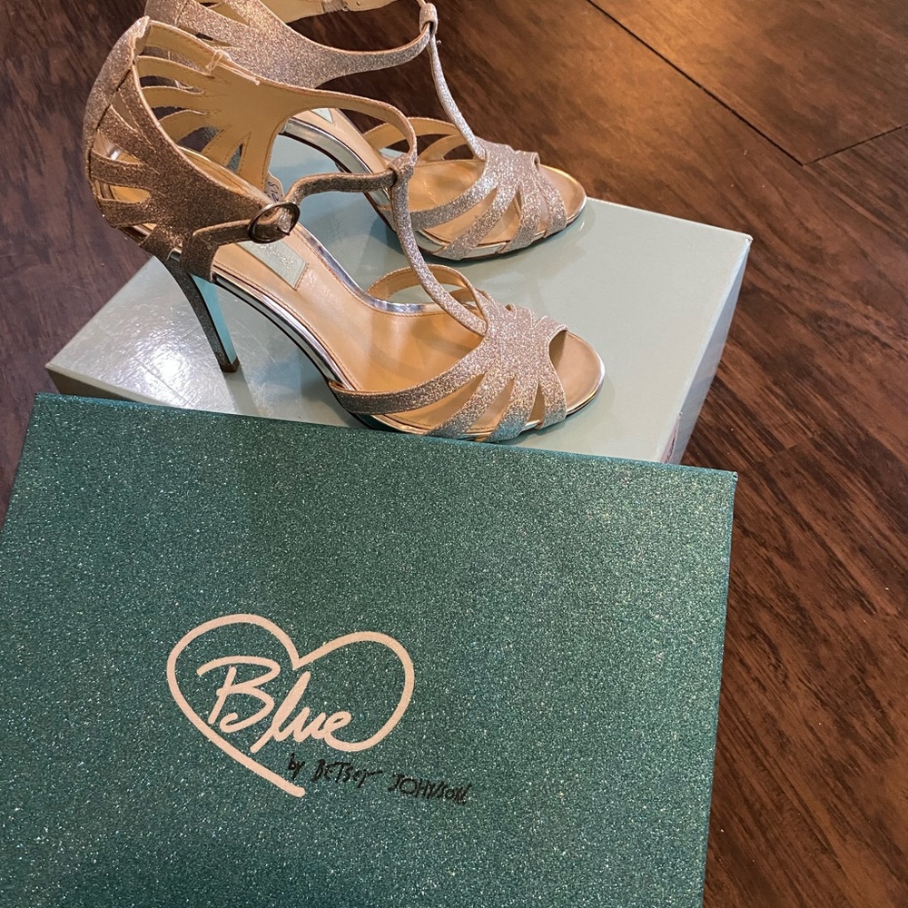 Size 7 Blue by Betsey Johnson slightly used silver stilettos